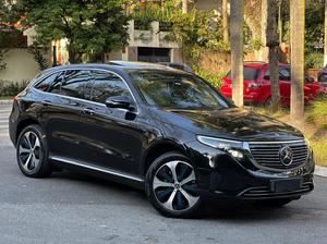 MERCEDES-BENZ EQC 400 2021