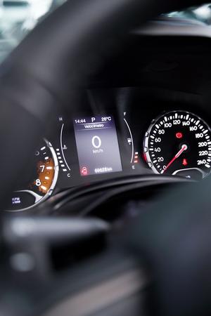 RENEGADE 1.8 16V LONGITUDE