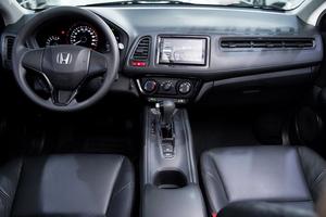 HR-V 1.8 16V LX