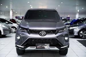 HILUX SW4