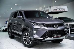 HILUX SW4 2.8 D-4D TURBO DIAMOND 7L 4X4