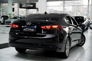 ELANTRA 2.0 16V