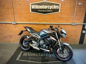 STREET TRIPLE 765 RS