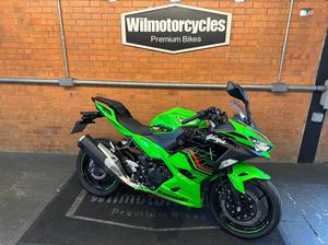 NINJA 400
