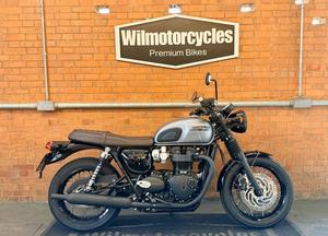 BONNEVILLE T120 BLACK 1200