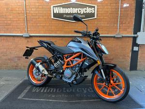 KTM DUKE 390 ABS