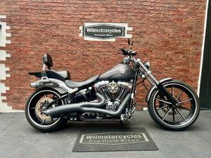 SOFTAIL BREAKOUT