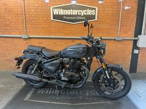 ROYAL ENFIELD SHOTGUN 650 STENCIL WHITE 2026