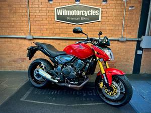 CB 600F HORNET