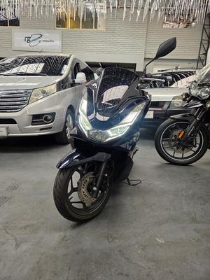 PCX DLX