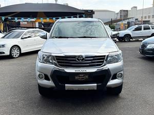 TOYOTA HILUX 2.7 SRV 4X4 CD 16V