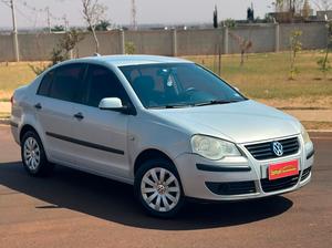 POLO SEDAN