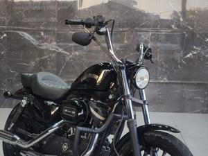 HARLEY-DAVIDSON/SPORTSTER XL 883 R  2008