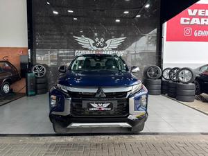 MITSUBISHI L200 TRITON 2.4 16V TURBO SPORT HPE-S CD 4X4