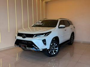 HILUX SW4