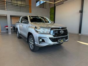 HILUX
