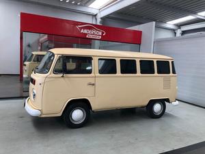 KOMBI