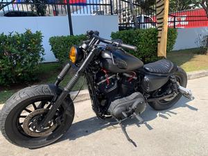 SPORTSTER XL 883