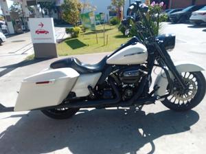 ROAD KING SPECIAL