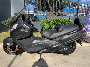 MAXSYM 400i