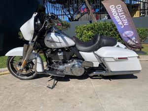 STREET GLIDE SPECIAL