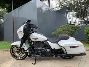 HARLEY-DAVIDSON STREET GLIDE SPECIAL