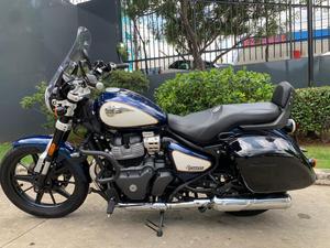 ROYAL ENFIELD SUPER METEOR 650