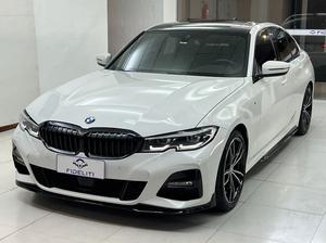 320I