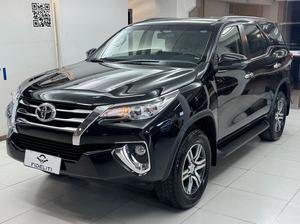 HILUX SW4