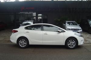 KIA CERATO 1.6 SX 16V