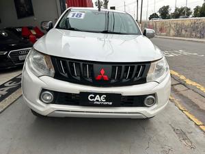 MITSUBISHI/L200 TRITON 2.4 16V TURBO SPORT HPE CD 4X4 2018