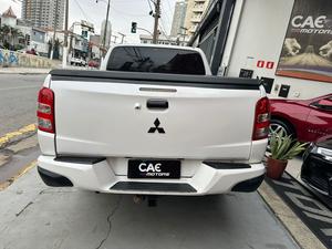 MITSUBISHI/L200 TRITON 2.4 16V TURBO SPORT HPE CD 4X4 2018