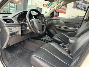 MITSUBISHI/L200 TRITON 2.4 16V TURBO SPORT HPE CD 4X4 2018