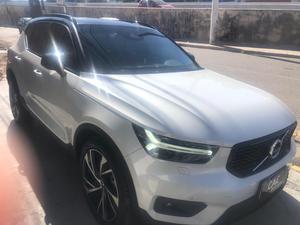 VOLVO/XC40 1.5 T5 R-DESIGN 2021