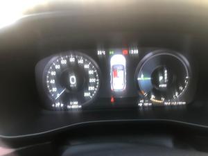 VOLVO/XC40 1.5 T5 R-DESIGN 2021