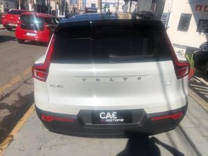 VOLVO/XC40 1.5 T5 R-DESIGN 2021