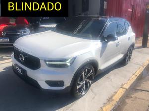 VOLVO/XC40 1.5 T5 R-DESIGN 2021