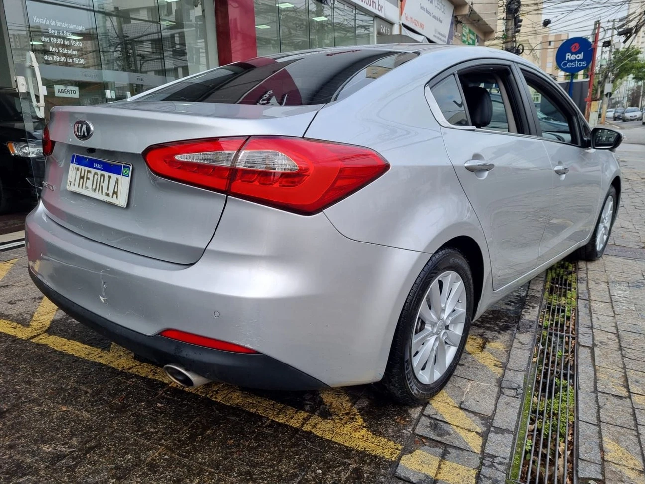 KIA CERATO