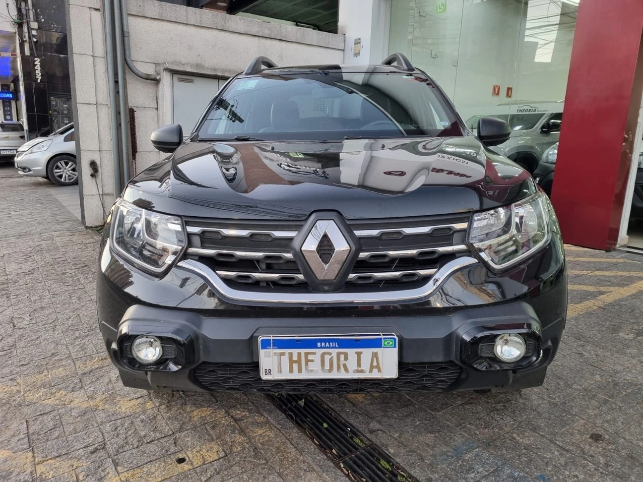 RENAULT DUSTER