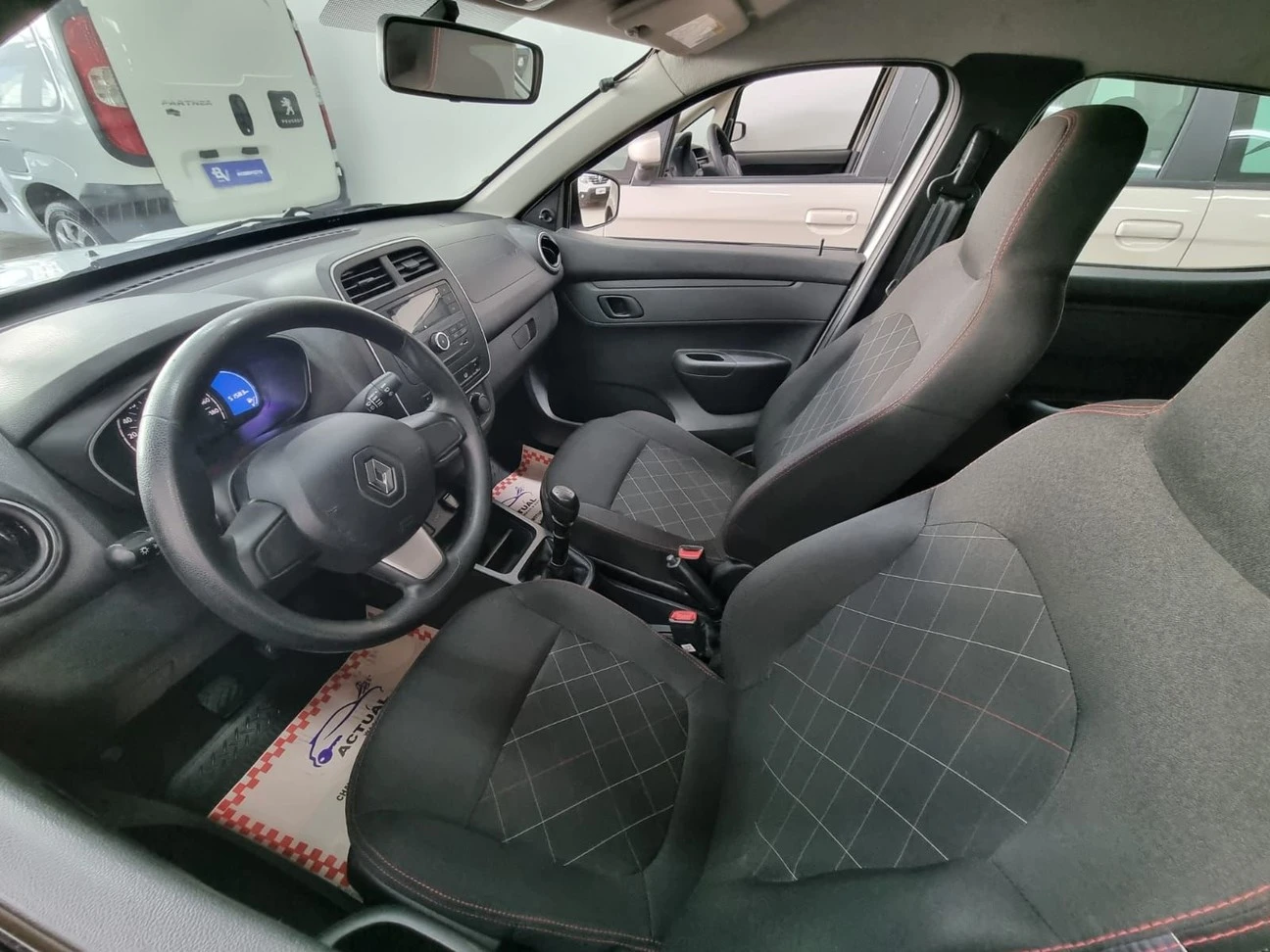 RENAULT KWID