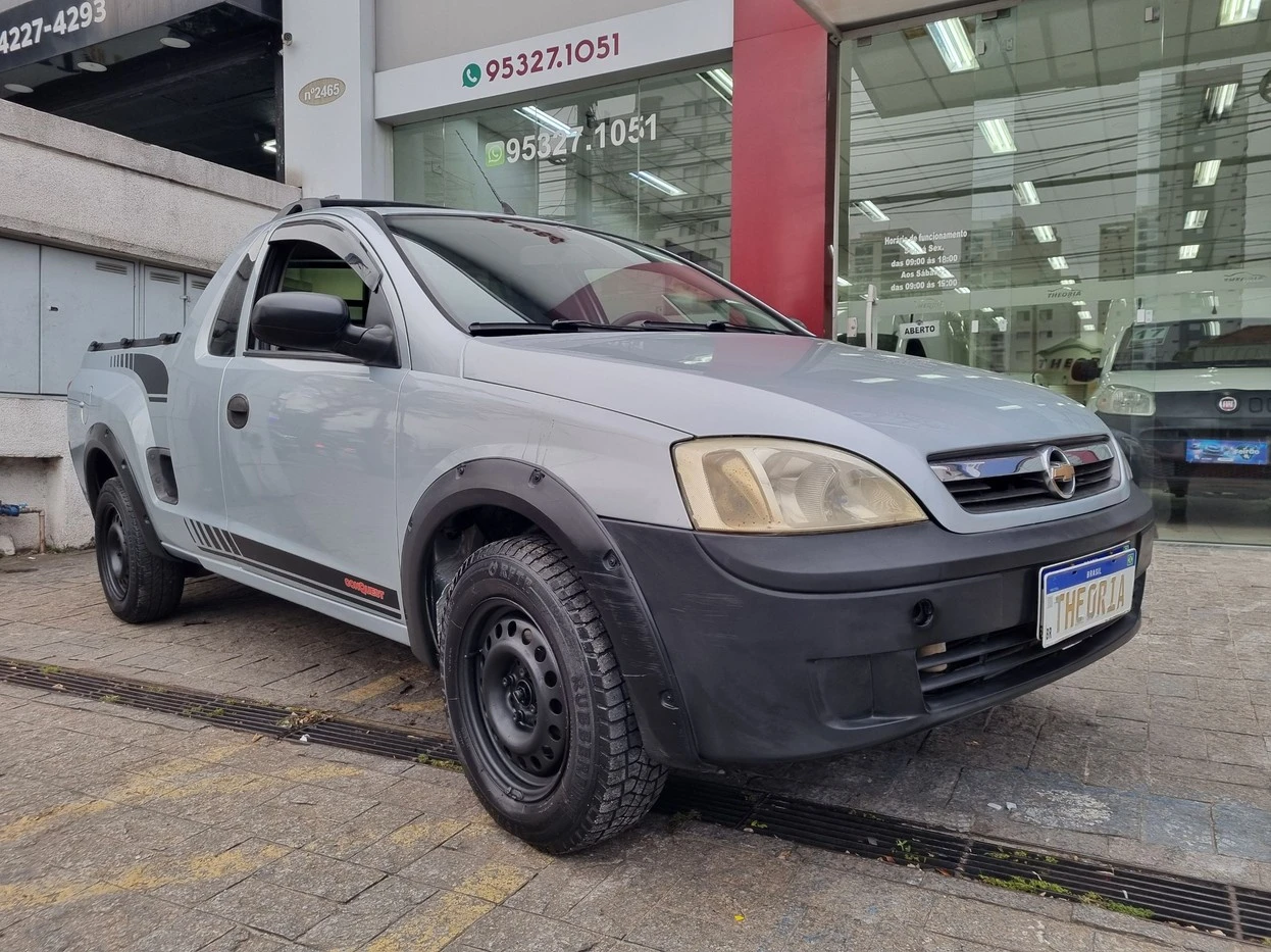 CHEVROLET MONTANA