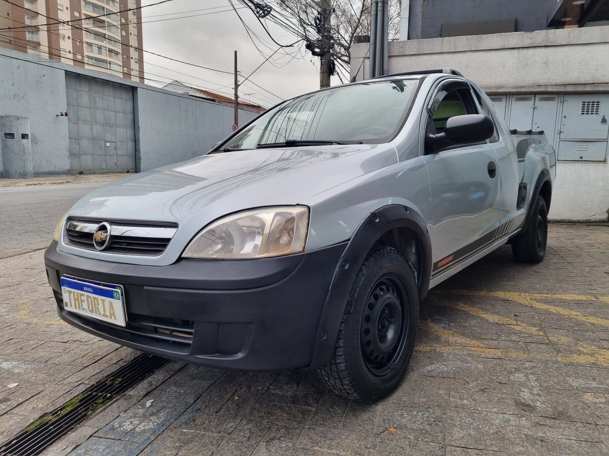 CHEVROLET MONTANA