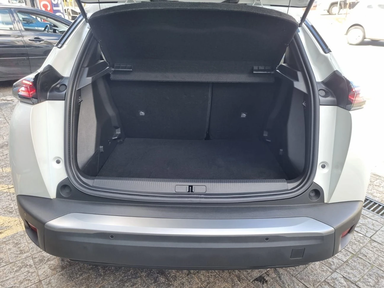 2008 1.0 TURBO 200 ALLURE