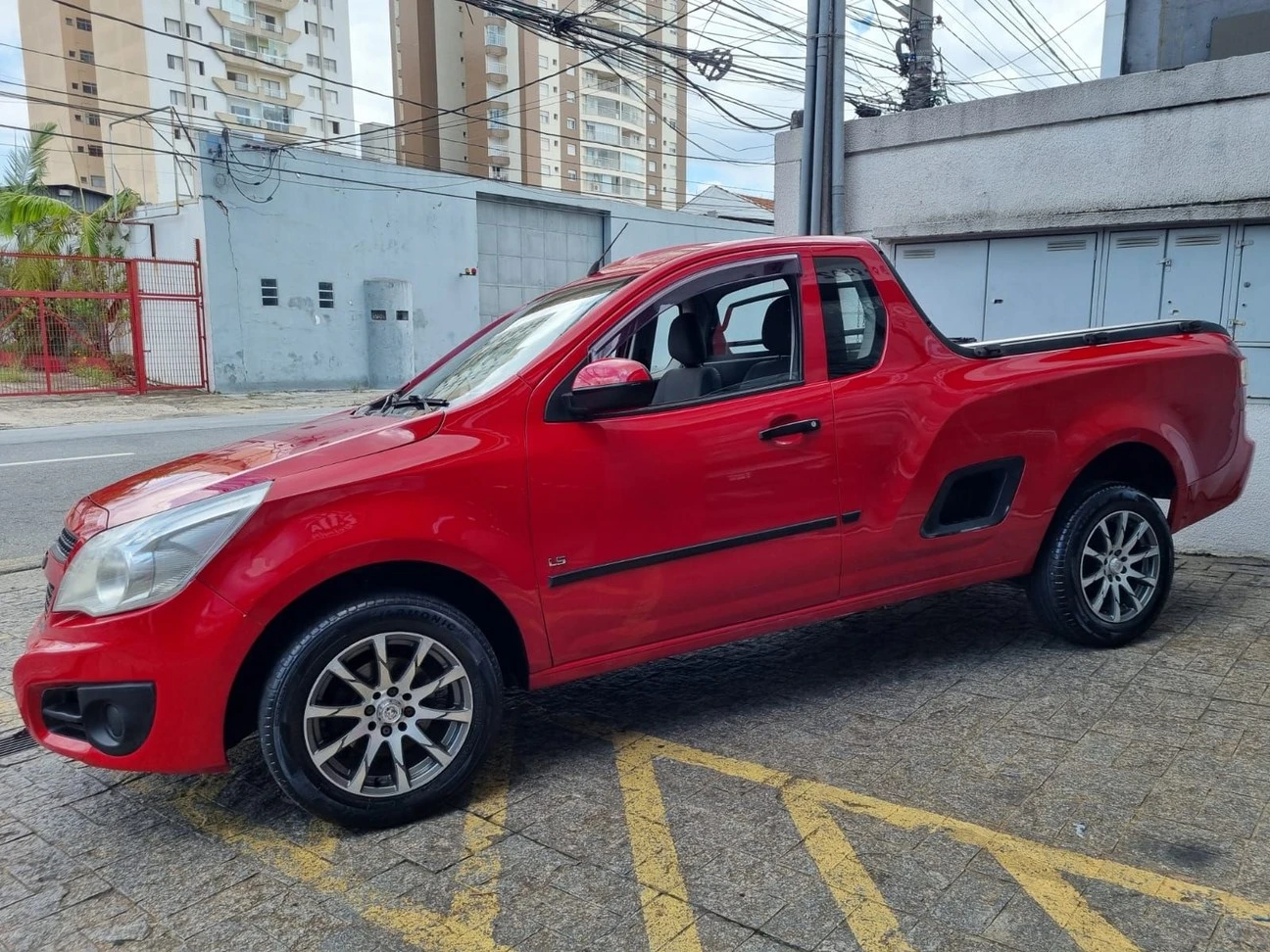 MONTANA 1.4 MPFI LS CS 8V