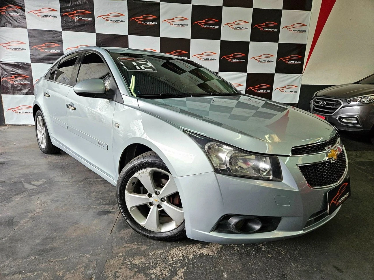CHEVROLET CRUZE