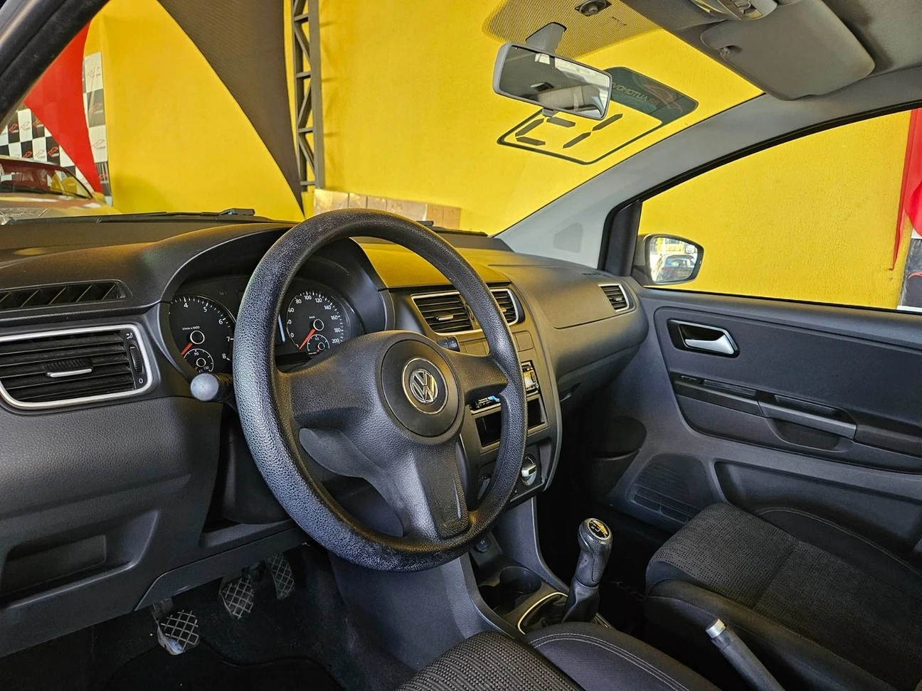 VOLKSWAGEN FOX