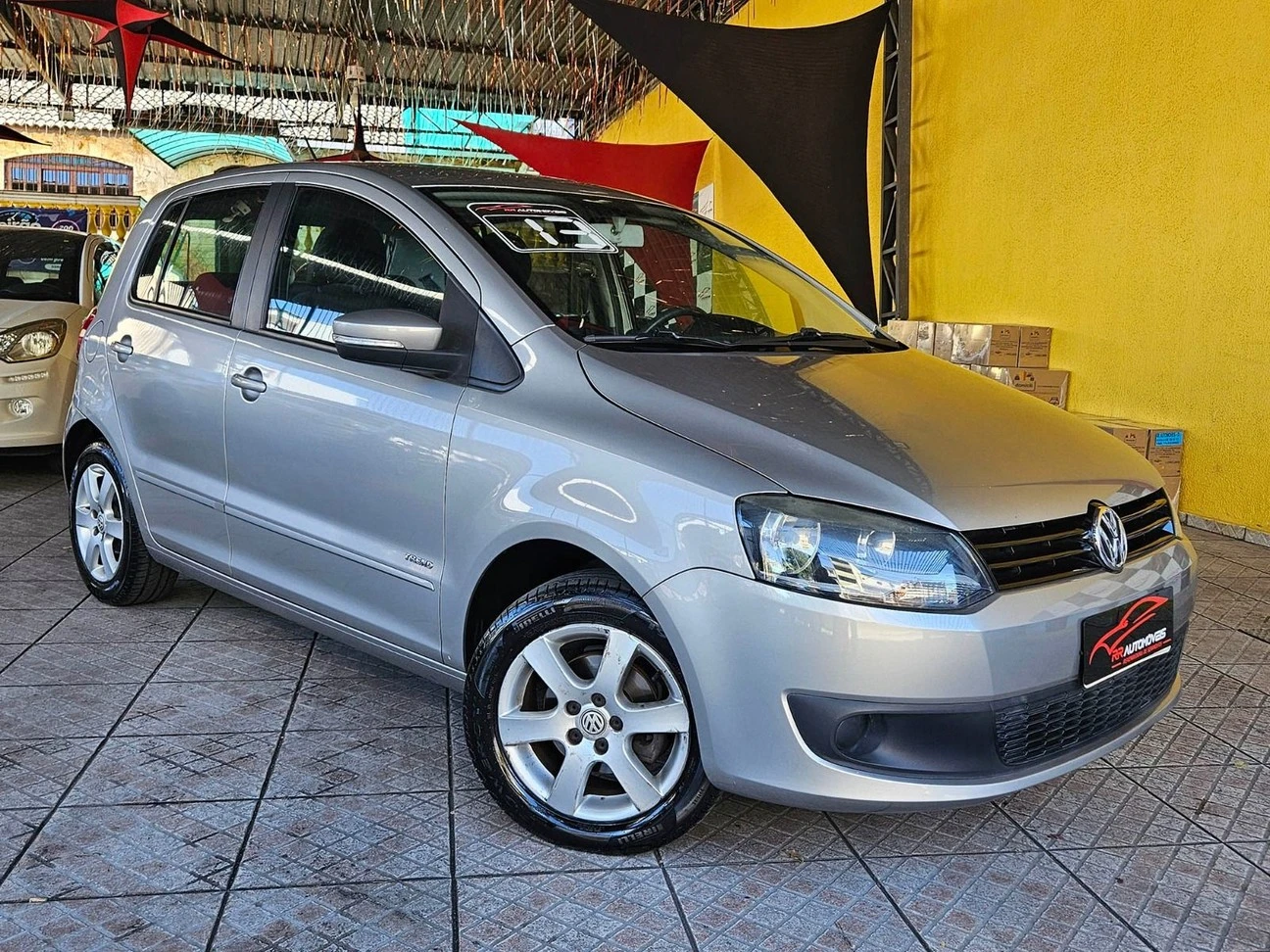 VOLKSWAGEN FOX