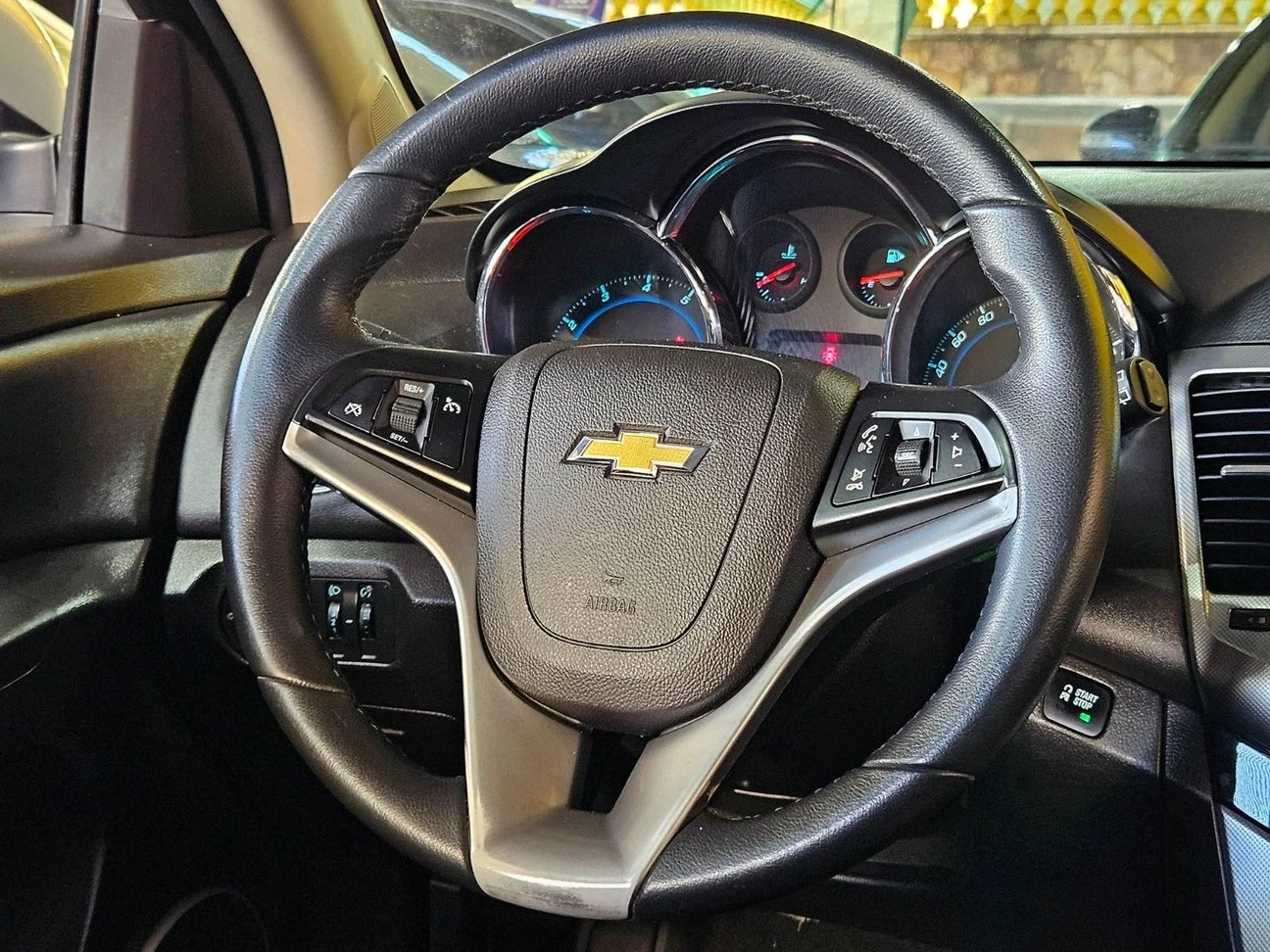 CHEVROLET CRUZE