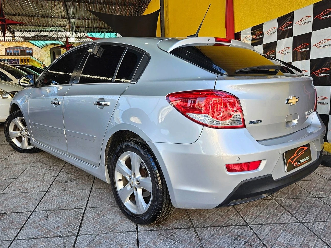 CHEVROLET CRUZE