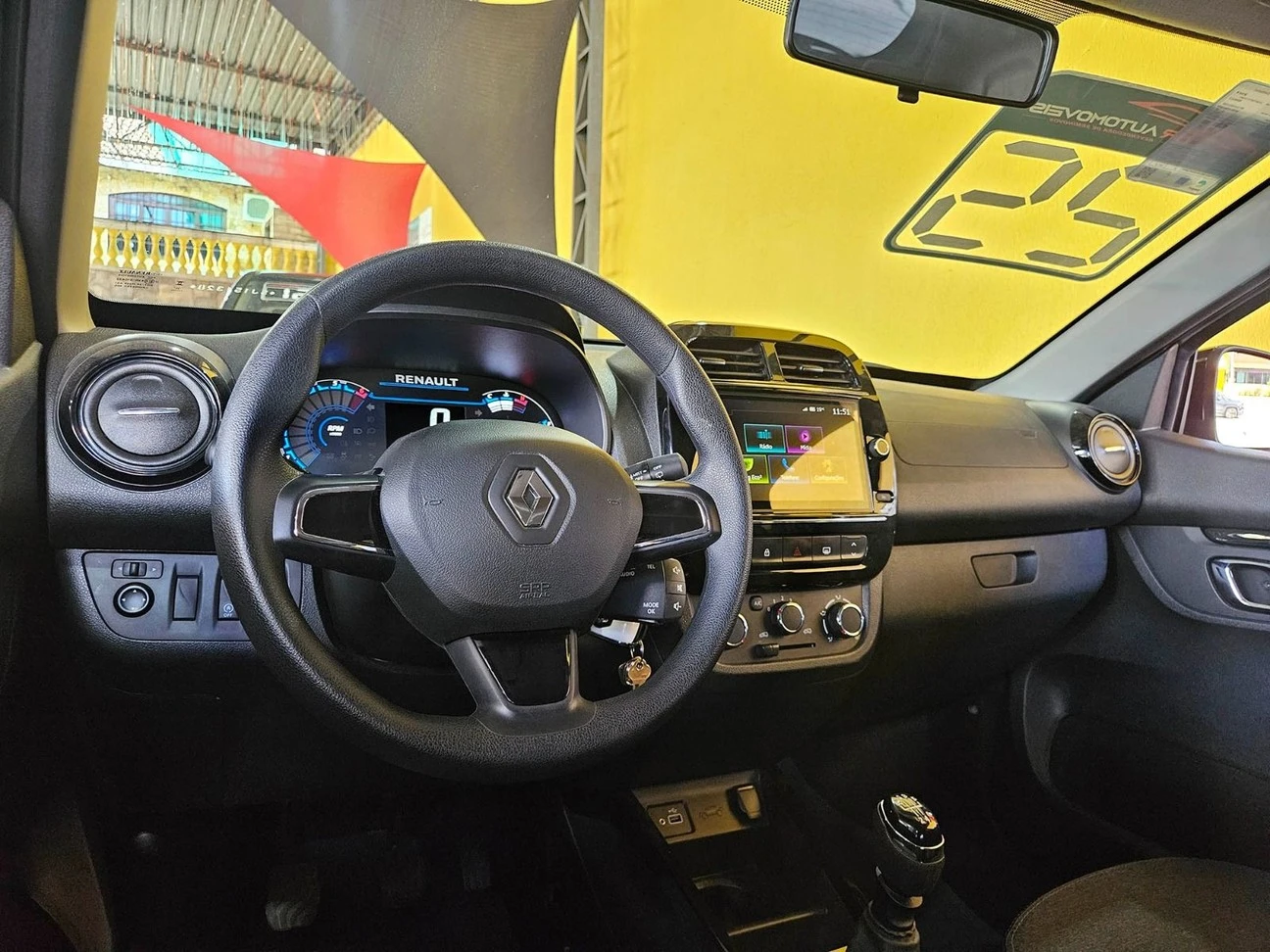 RENAULT KWID